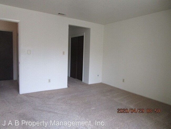 Building Photo - 8534 Don Ave