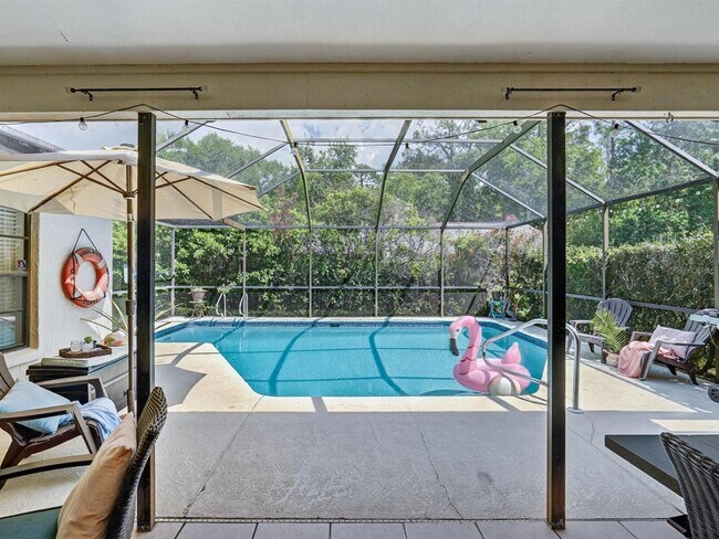 Building Photo - 357 Waterford Cir W