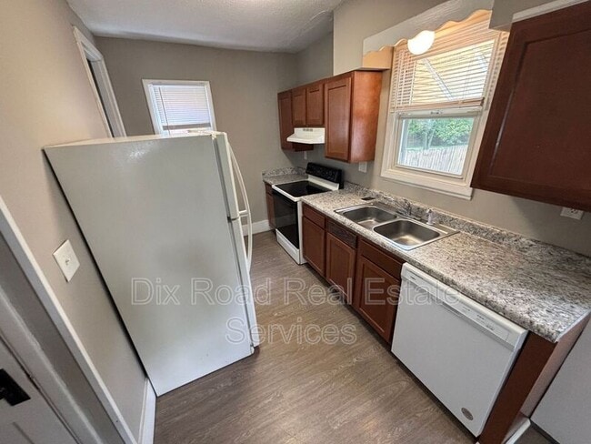 Building Photo - 3265 Buell St
