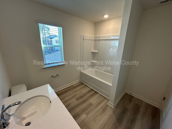 Building Photo - 2632 Pivot Rdg Dr