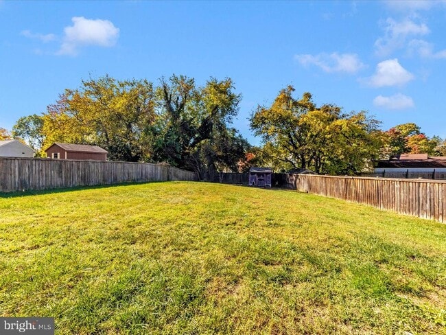 Building Photo - 408 Willow Hill Pl
