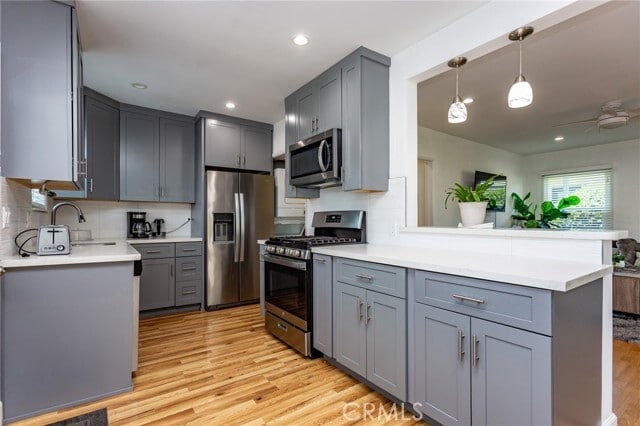 Building Photo - 4868 W 133rd St