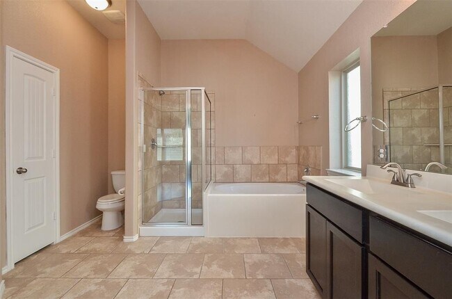 Building Photo - 12947 Taper Reach Dr