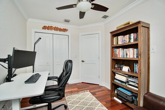 Building Photo - 16081 Sierra Palms Dr