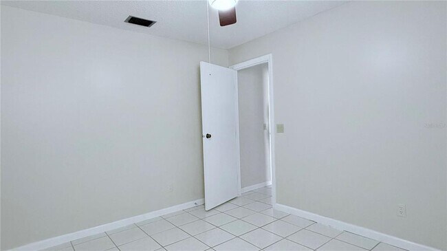 Building Photo - 11803 Classic Lake Way