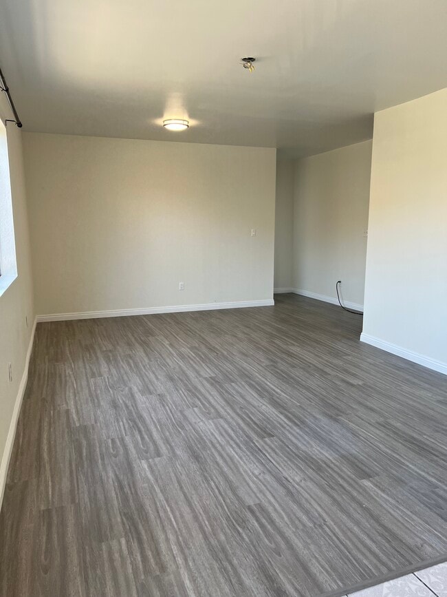 Building Photo - 4417 Avalon Blvd