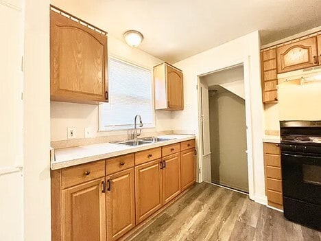 Building Photo - 20211 Gilchrist St