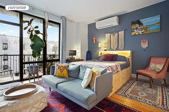 Primary Photo - 2100 Bedford Ave