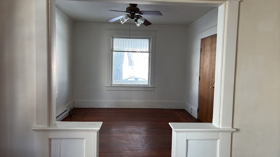 Bedroom from living room - 27 Scammell Ave