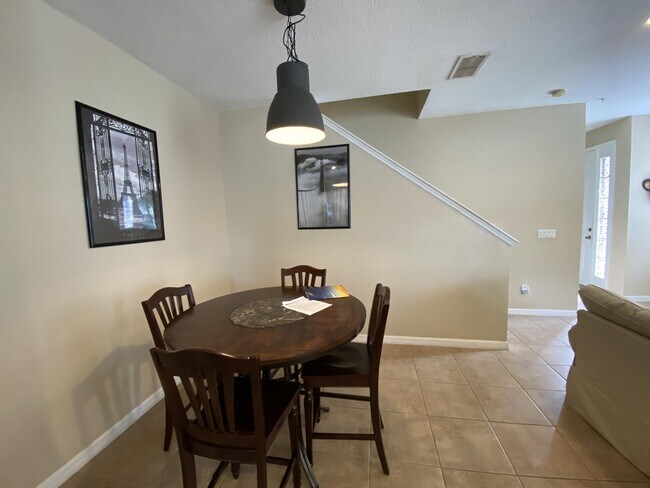 Building Photo - 4984 Luge Ln