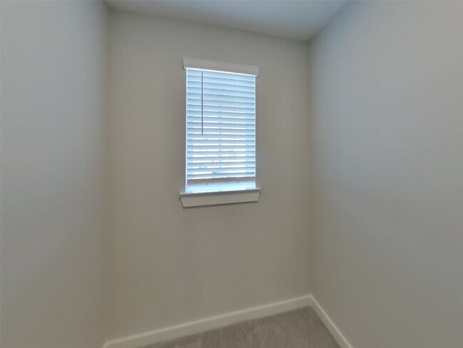 Building Photo - 22749 Terrazzo Dr