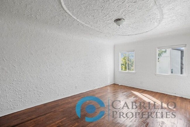 Building Photo - 3009 1/2 30th Street