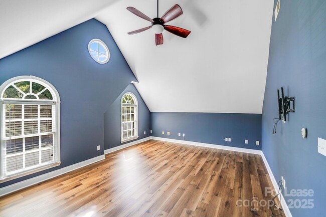 Building Photo - 10243 Squires Way