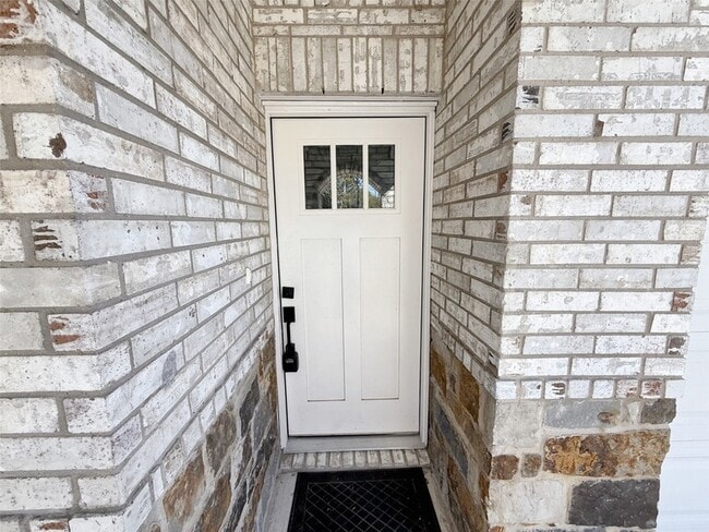 Building Photo - 805 Exeter St