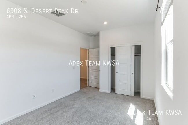 Building Photo - 6308 S Desert Peak Dr