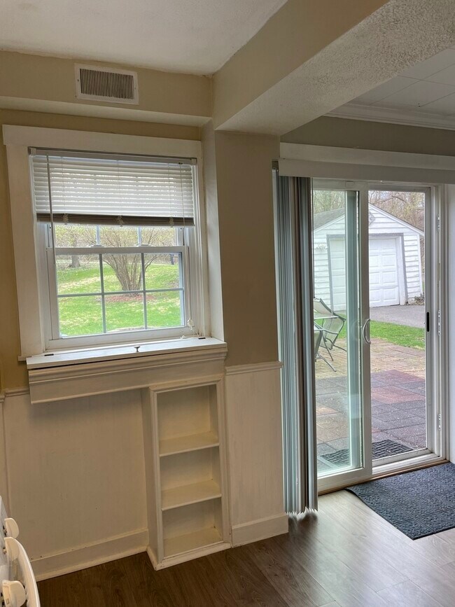 Building Photo - 1700 Riverside Ave