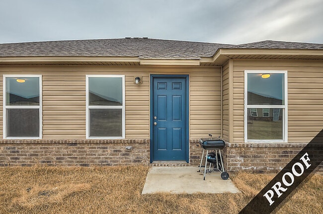 Building Photo - 7641 Leichter Ave