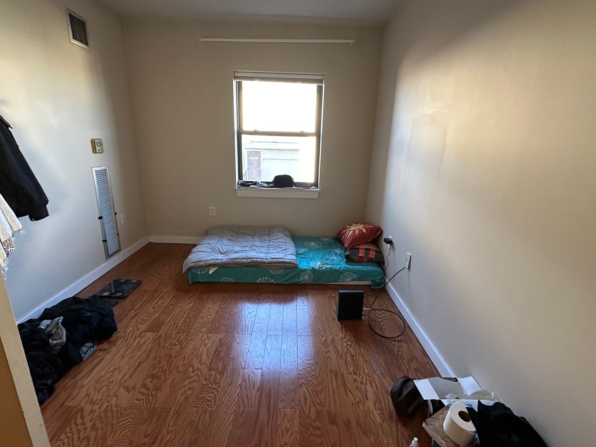 Building Photo - 623 Commonwealth Ave