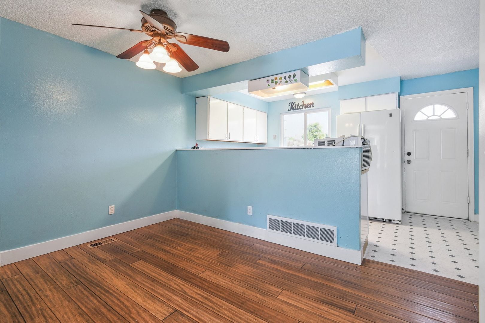 Building Photo - 8218 Washington St