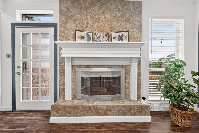 Building Photo - 14414 Ardwell Dr