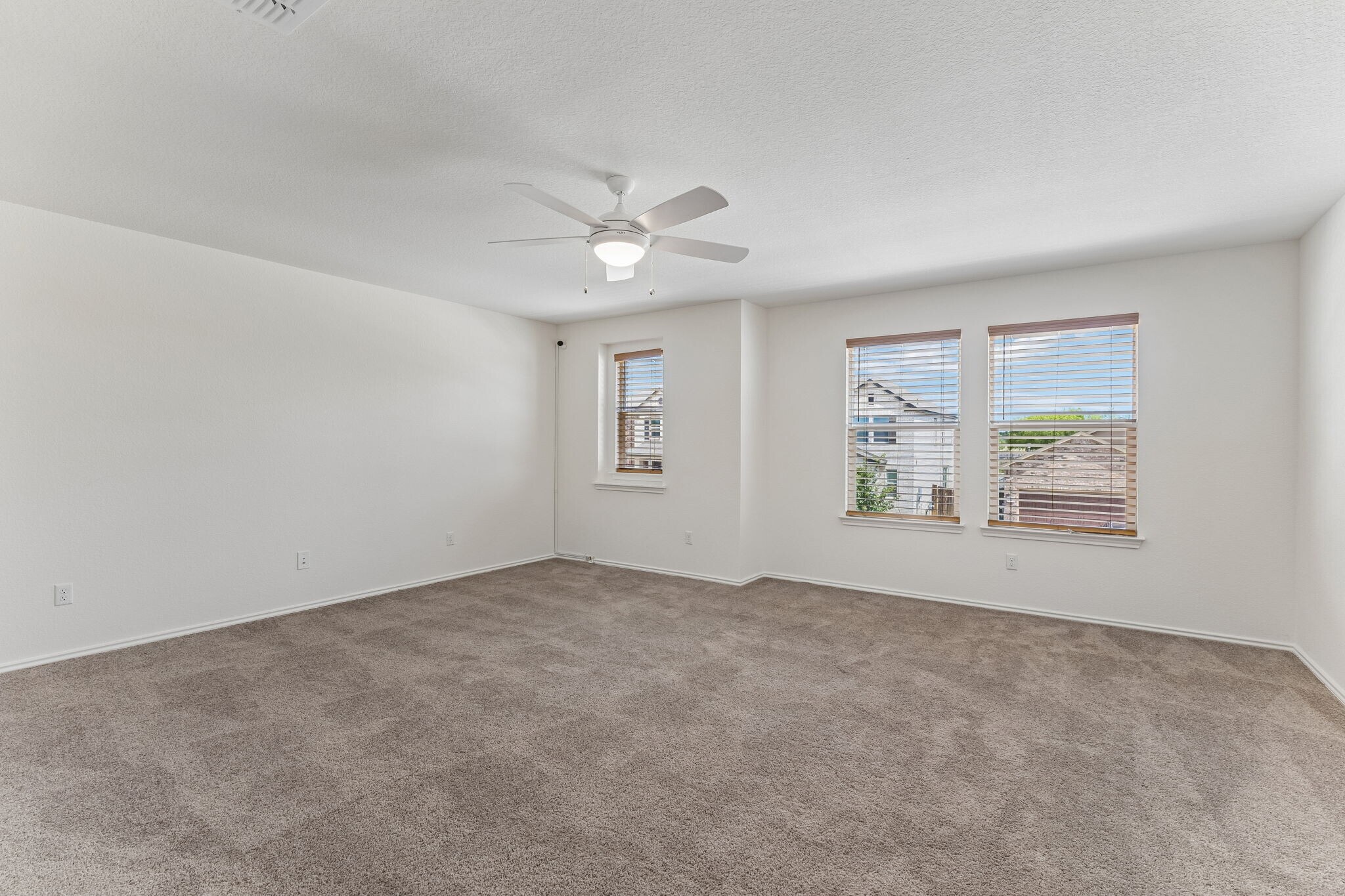 Building Photo - 4481 Acerno St