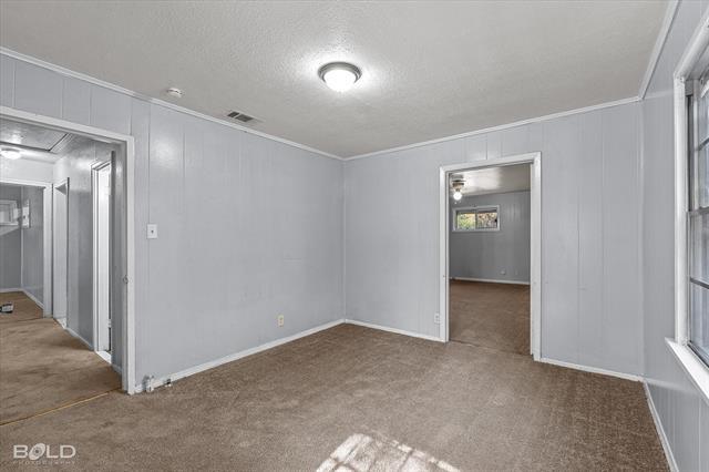 Building Photo - 2754 Lakehurst Ave