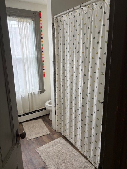 Building Photo - 127 Emery St