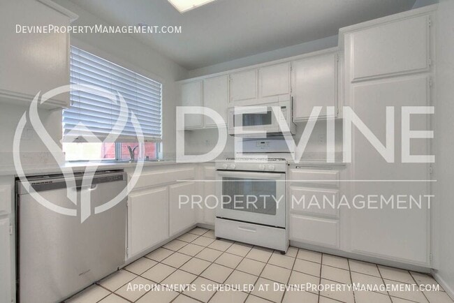 Building Photo - 11284 Terra Vista Pky