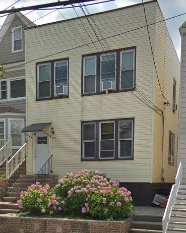 Building Photo - 136 W 30th St