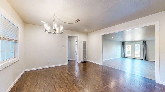 Building Photo - 1720 Ditty Ave