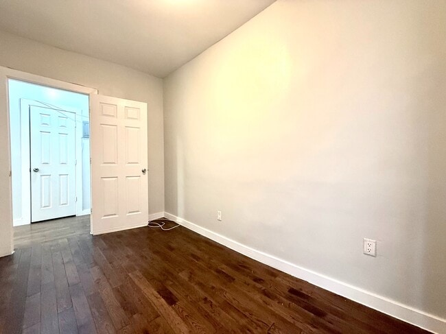 Floorplan - 14 Thayer Street
