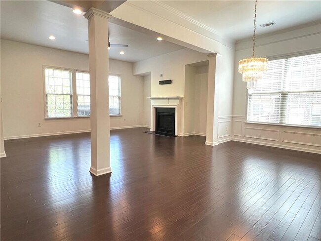 Building Photo - 150 Barkley Ln