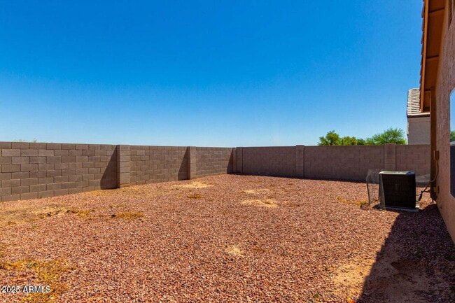 Building Photo - 36532 W Barcelona Ln