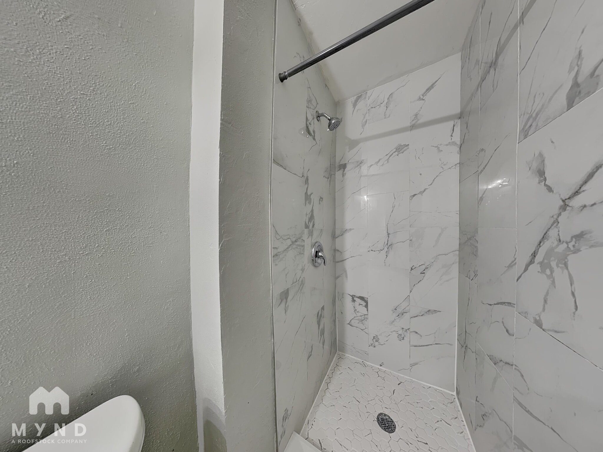 Building Photo - 4307 Sky Line Dr