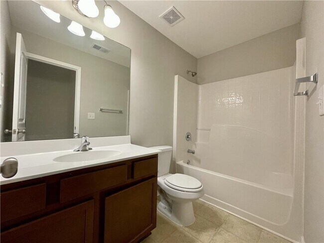 Building Photo - 6926 Golden Bud Ln