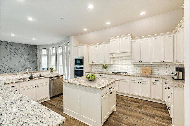 Building Photo - 10318 Granite Ct