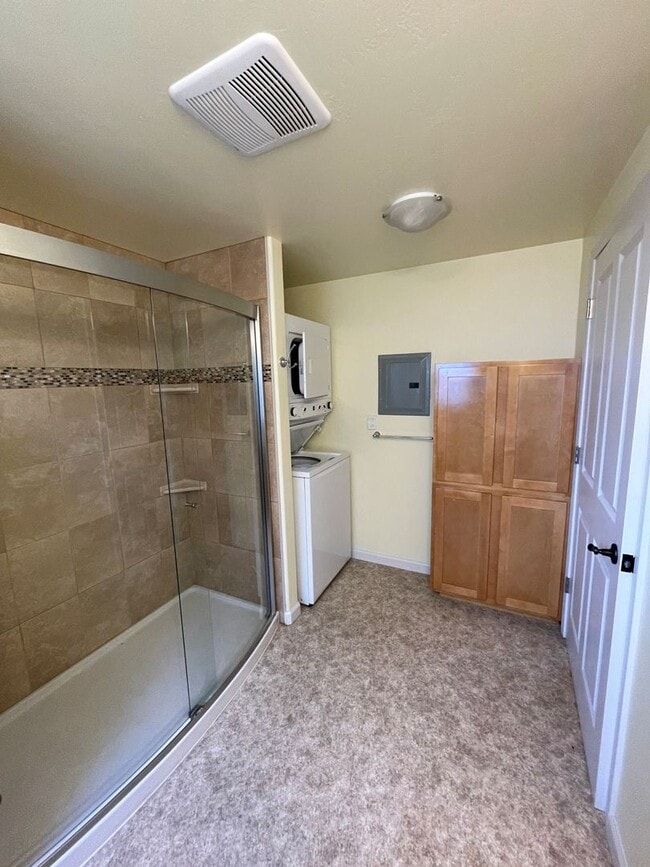 Building Photo - Charming Newly Remodeled 1-Bedroom ADU in ...