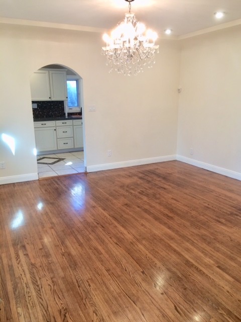 dining room next to kitchen - 1350 Curson S Ave