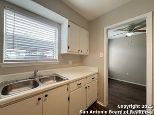 Building Photo - 2802 Lasses Blvd