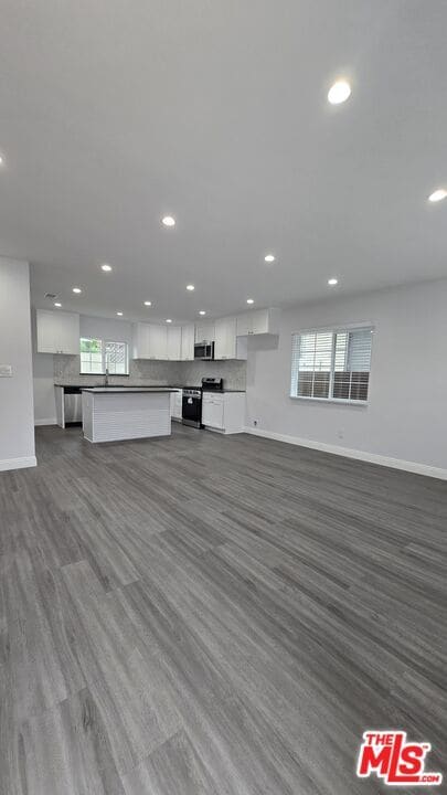 Building Photo - 8414 Wiley Post Ave