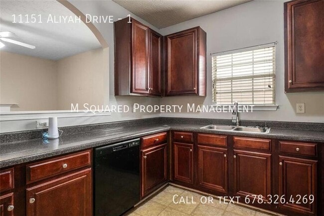 Building Photo - 11151 Aliyah Dr