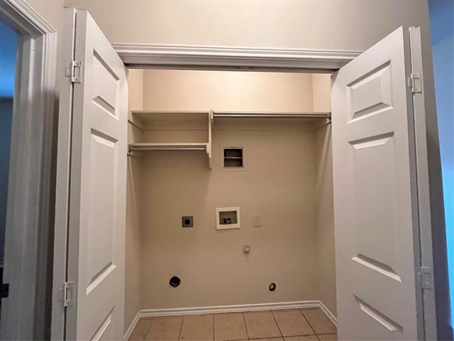 Building Photo - 3259 Wexford Dr