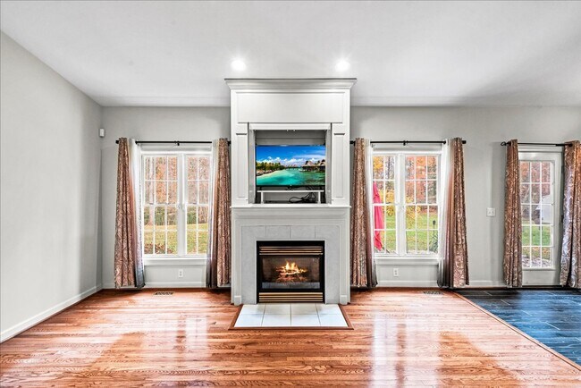 Building Photo - **Charming 3-Bedroom Rambler on 3 Acres in Scenic Stafford** NO HOA