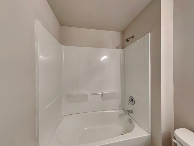 Building Photo - 3522 Gillot Blvd