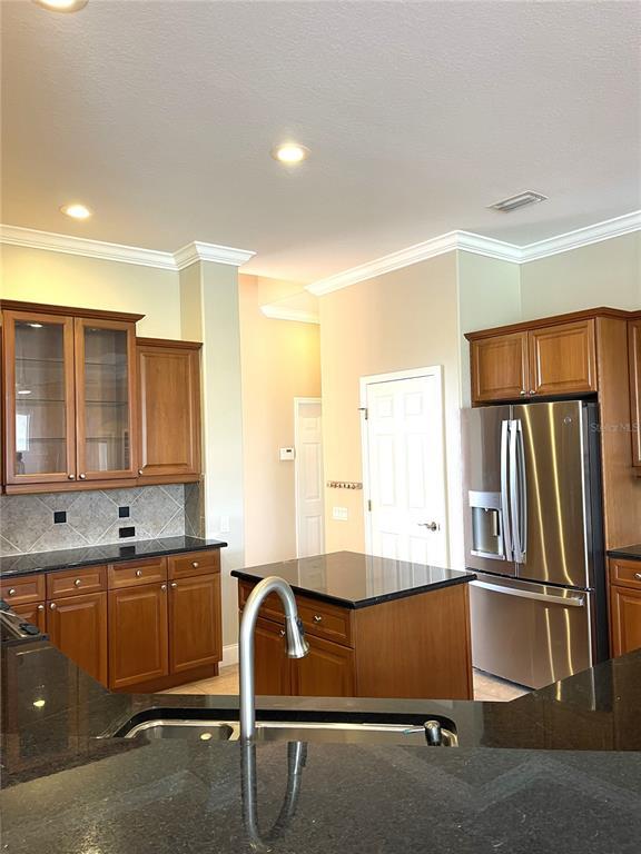 Building Photo - 1209 Vista Hills Dr
