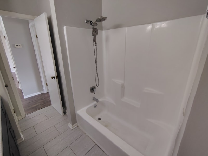 Building Photo - 2634 Randall Ave NW