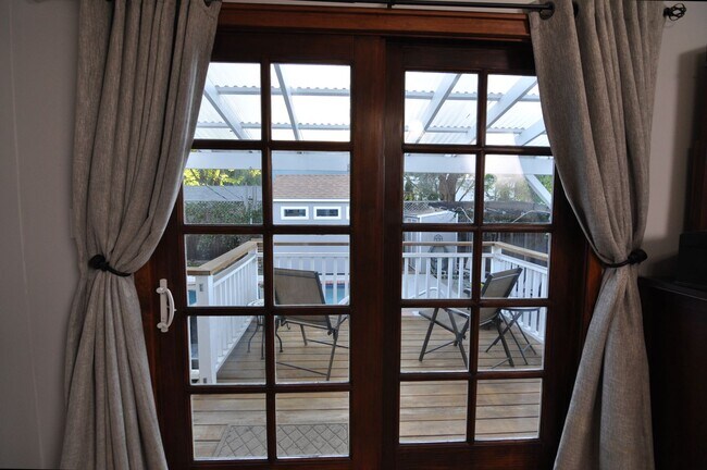 Building Photo - 4 Bedroom Pool Home for Rent in Woodland H...