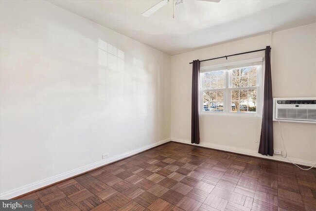 Building Photo - 1538 Mt Eagle Pl