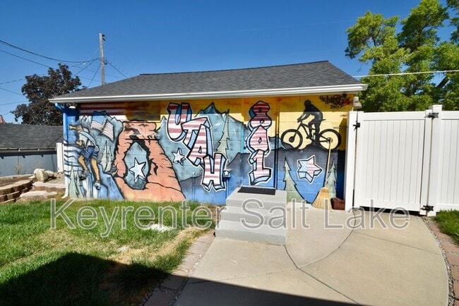 Building Photo - 2689 E Barbey Dr