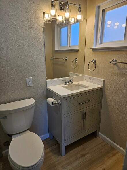 Building Photo - 1661 Arbor Dr